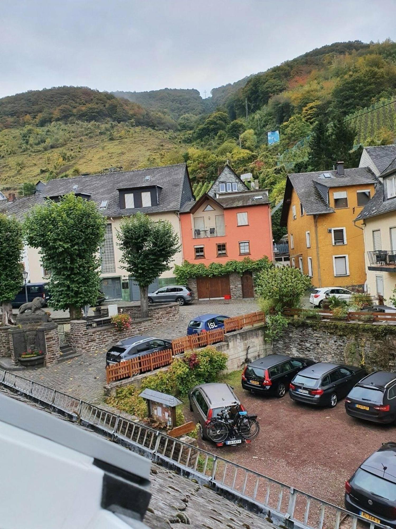 Ferienwohnung An Der Mosel, Romeo Senheim Exteriör bild